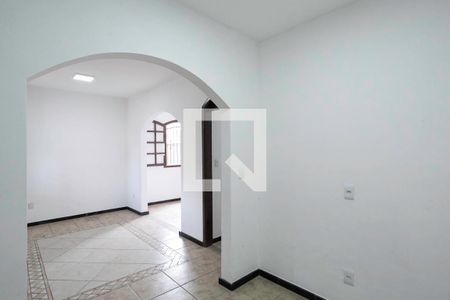 Sala de casa para alugar com 3 quartos, 195m² em Santa Monica, Belo Horizonte