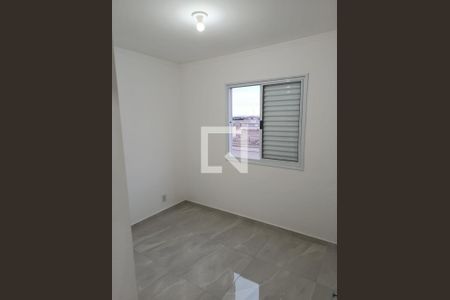 Quarto 1 de apartamento para alugar com 2 quartos, 46m² em Parque Santa Rosa, Suzano