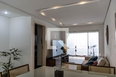Sala de casa à venda com 3 quartos, 127m² em Buritis, Belo Horizonte