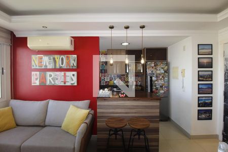 Cozinha de apartamento à venda com 2 quartos, 65m² em Vila Ipiranga, Porto Alegre