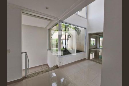 Foto 11 de casa à venda com 4 quartos, 362m² em City Bussocaba, Osasco