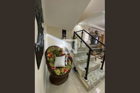Foto 03 de casa à venda com 3 quartos, 228m² em Jardim das Flores, Osasco