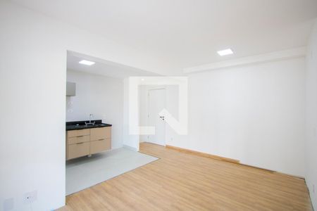 Sala de apartamento para alugar com 3 quartos, 86m² em Vila Gilda, Santo André