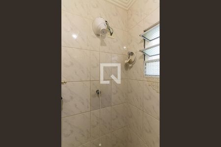 Banheiro da Suíte 2 de casa de condomínio para alugar com 2 quartos, 150m² em Chácara Santo Antônio (zona Leste), São Paulo