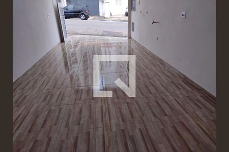 Foto 03 de casa à venda com 2 quartos, 109m² em Jardim Tupanci, Barueri