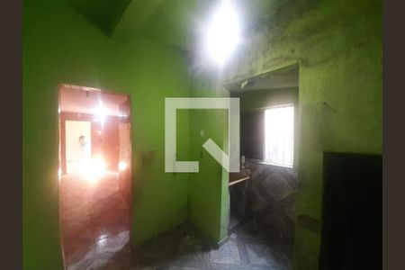 Foto 31 de casa à venda com 3 quartos, 200m² em Jardim Cocaia, Guarulhos