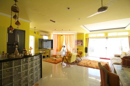 Sala de casa de condomínio para alugar com 4 quartos, 242m² em Freguesia (jacarepaguá), Rio de Janeiro