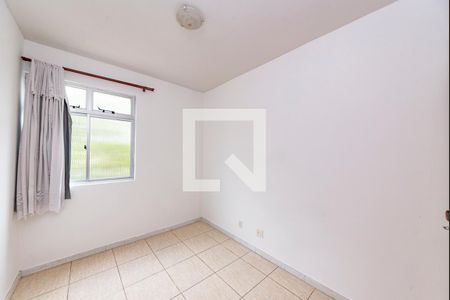 Quarto 2 de apartamento para alugar com 2 quartos, 72m² em João Pinheiro, Belo Horizonte