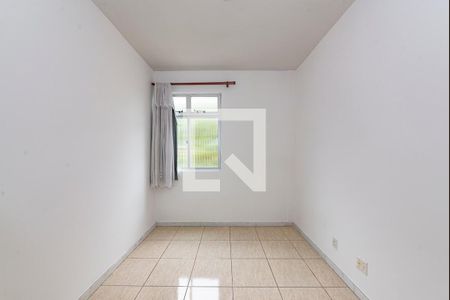 Quarto 2 de apartamento para alugar com 2 quartos, 72m² em João Pinheiro, Belo Horizonte