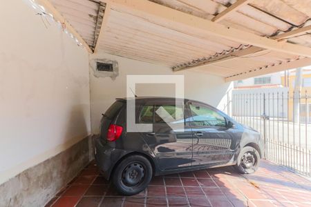 Garagem de casa para alugar com 2 quartos, 75m² em Vila Tiradentes, São Paulo
