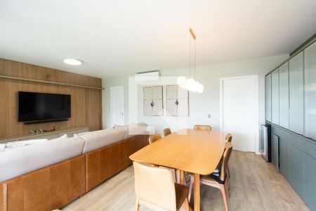 Sala de apartamento à venda com 3 quartos, 154m² em Moema, São Paulo