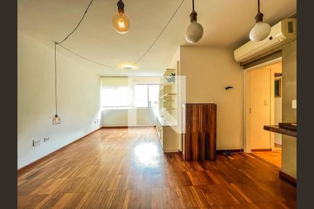 Apartamento à venda com 2 quartos, 90m² em Itaim Bibi, São Paulo
