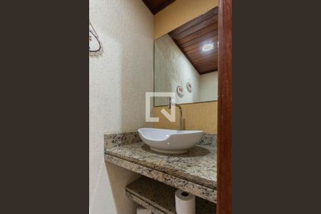 Lavabo de casa para alugar com 2 quartos, 120m² em Tijuca, Rio de Janeiro