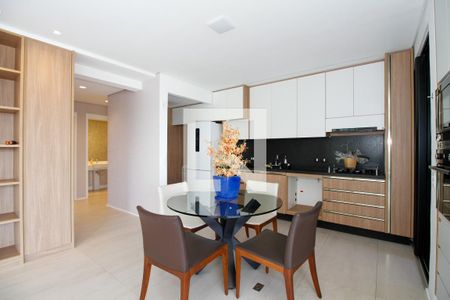 Sala/Cozinha de apartamento à venda com 3 quartos, 136m² em Sumarezinho, São Paulo