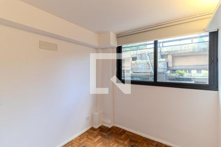 Quarto de apartamento para alugar com 1 quarto, 27m² em República, São Paulo