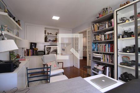 Escritório de apartamento à venda com 4 quartos, 212m² em Vila Nova Conceição, São Paulo