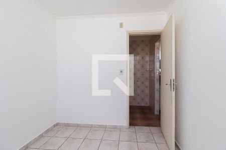 Quarto 1 de apartamento para alugar com 2 quartos, 51m² em Conjunto Residencial José Bonifácio, São Paulo