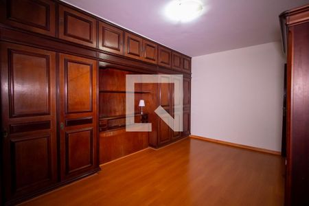 Suíte de casa para alugar com 2 quartos, 129m² em Zé Garoto, São Gonçalo