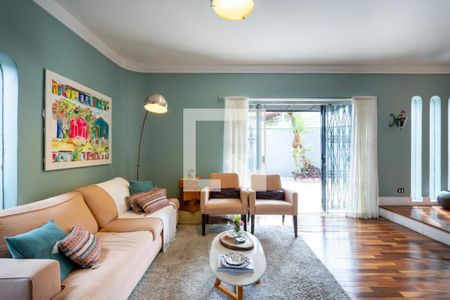 Casa à venda com 3 quartos, 220m² em Jardim Lar Sao Paulo, São Paulo