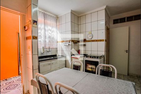 Cozinha 2 de apartamento à venda com 3 quartos, 144m² em Vila Marajo, Santo André