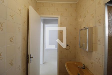 Banheiro da Suíte 1 de apartamento à venda com 1 quarto, 42m² em Passo D’areia, Porto Alegre