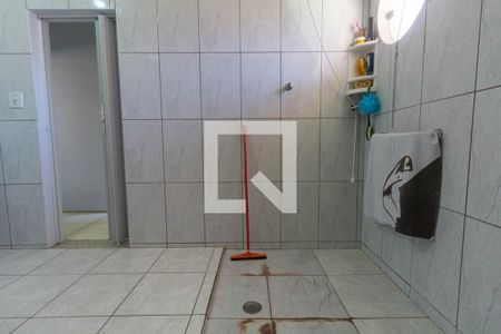 Banheiro Social de casa à venda com 1 quarto, 90m² em Vila Ré, São Paulo