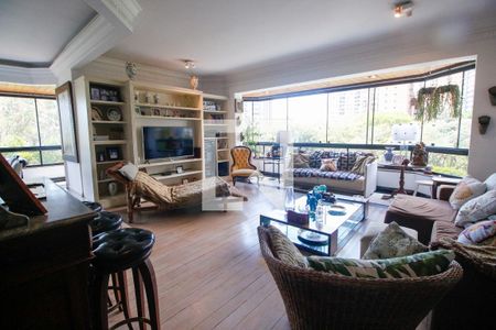 Sala de apartamento para alugar com 3 quartos, 225m² em Vila Andrade, São Paulo