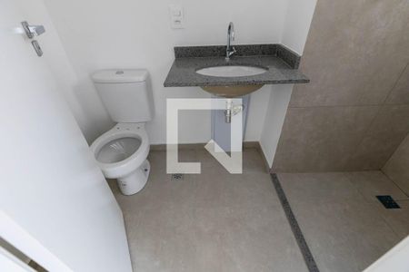 Banheiro de kitnet/studio à venda com 1 quarto, 28m² em Vila Buarque, São Paulo