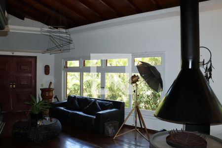 Sala 1 de casa de condomínio para alugar com 6 quartos, 700m² em Granja Viana, Cotia