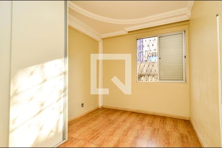 Quarto 1 de apartamento para alugar com 3 quartos, 102m² em Jardim America, Belo Horizonte