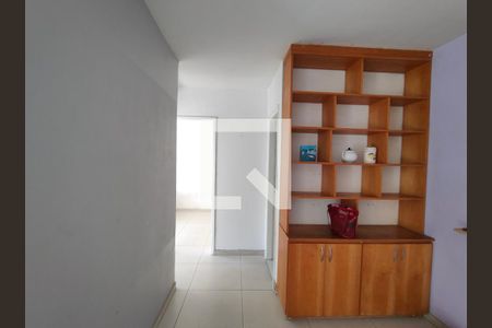 Circulação de apartamento para alugar com 2 quartos, 58m² em Freguesia (jacarepaguá), Rio de Janeiro