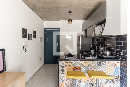 Cozinha de kitnet/studio para alugar com 1 quarto, 34m² em República, São Paulo