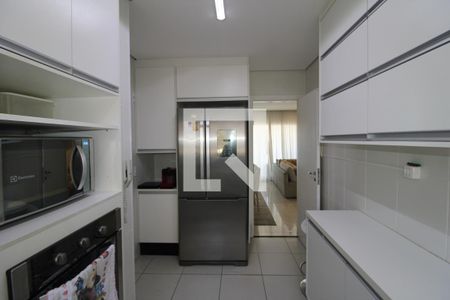Cozinha de apartamento à venda com 3 quartos, 123m² em Vila Pauliceia, São Paulo