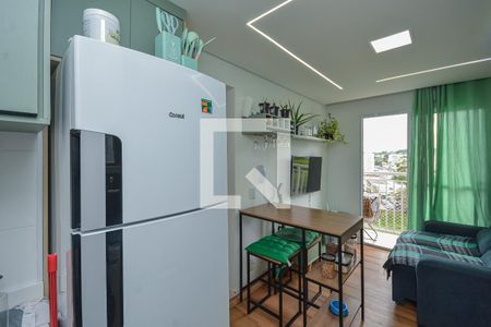 Sala/Cozinha de apartamento à venda com 2 quartos, 35m² em Socorro, São Paulo