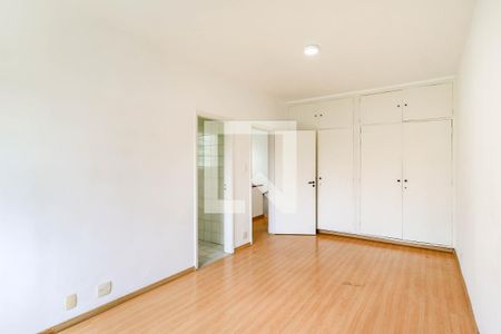 Suíte de casa para alugar com 3 quartos, 178m² em Vila Cordeiro, São Paulo