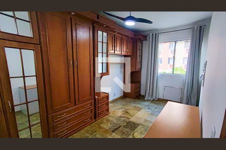 Quarto 1 de apartamento para alugar com 2 quartos, 58m² em Pechincha, Rio de Janeiro