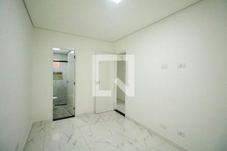 Suíte de apartamento para alugar com 2 quartos, 110m² em Santa Maria, Santo André