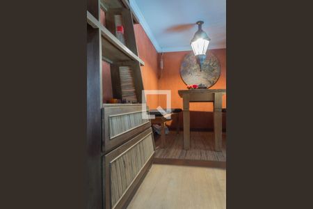 Casa à venda com 414m², 4 quartos e 6 vagasSala Japonesa