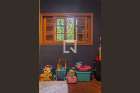 Casa à venda com 414m², 4 quartos e 6 vagasSuíte 3