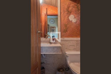 Casa à venda com 414m², 4 quartos e 6 vagasLavabo