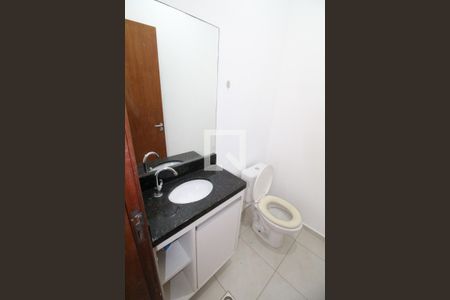 Lavabo de casa de condomínio para alugar com 2 quartos, 84m² em Chácaras São José, São José dos Campos