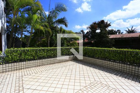 Varanda de casa para alugar com 5 quartos, 380m² em Jardim Everest, São Paulo