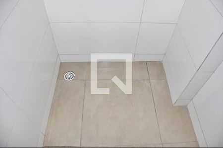Detalhe - Banheiro Social de apartamento à venda com 2 quartos, 42m² em Freguesia do Ó, São Paulo
