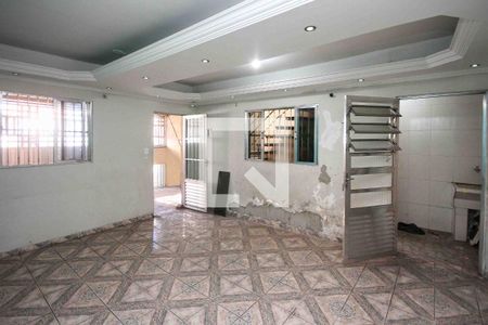 Sala de casa para alugar com 2 quartos, 60m² em Jardim da Conquista, São Paulo