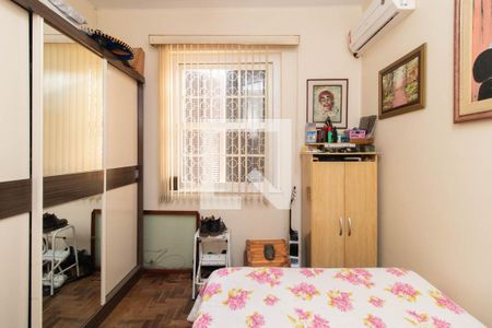 Quarto 2 de casa à venda com 3 quartos, 300m² em Santa Tereza, Porto Alegre