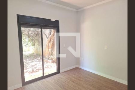 Casa à venda com 3 quartos, 400m² em Vale Azul, Jundiaí