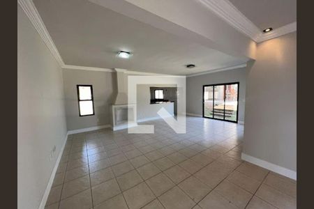 Casa à venda com 3 quartos, 400m² em Vale Azul, Jundiaí