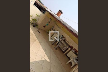 Casa à venda com 3 quartos, 108m² em Jardim Estadio, Jundiaí