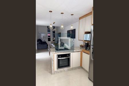 Casa à venda com 2 quartos, 75m² em Jardim Marambaia II, Jundiaí
