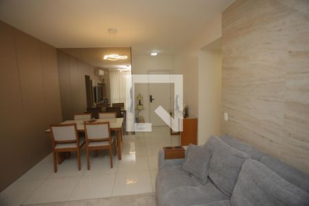 Sala de apartamento à venda com 3 quartos, 120m² em Caiçaras, Belo Horizonte